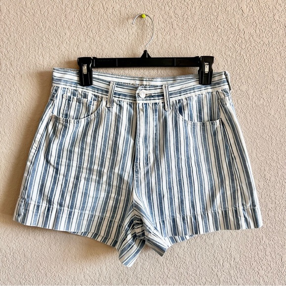 American Eagle Outfitters Pants - American Eagle Mom Short Womens Blue White Stripe Stretch High Rise Size 8